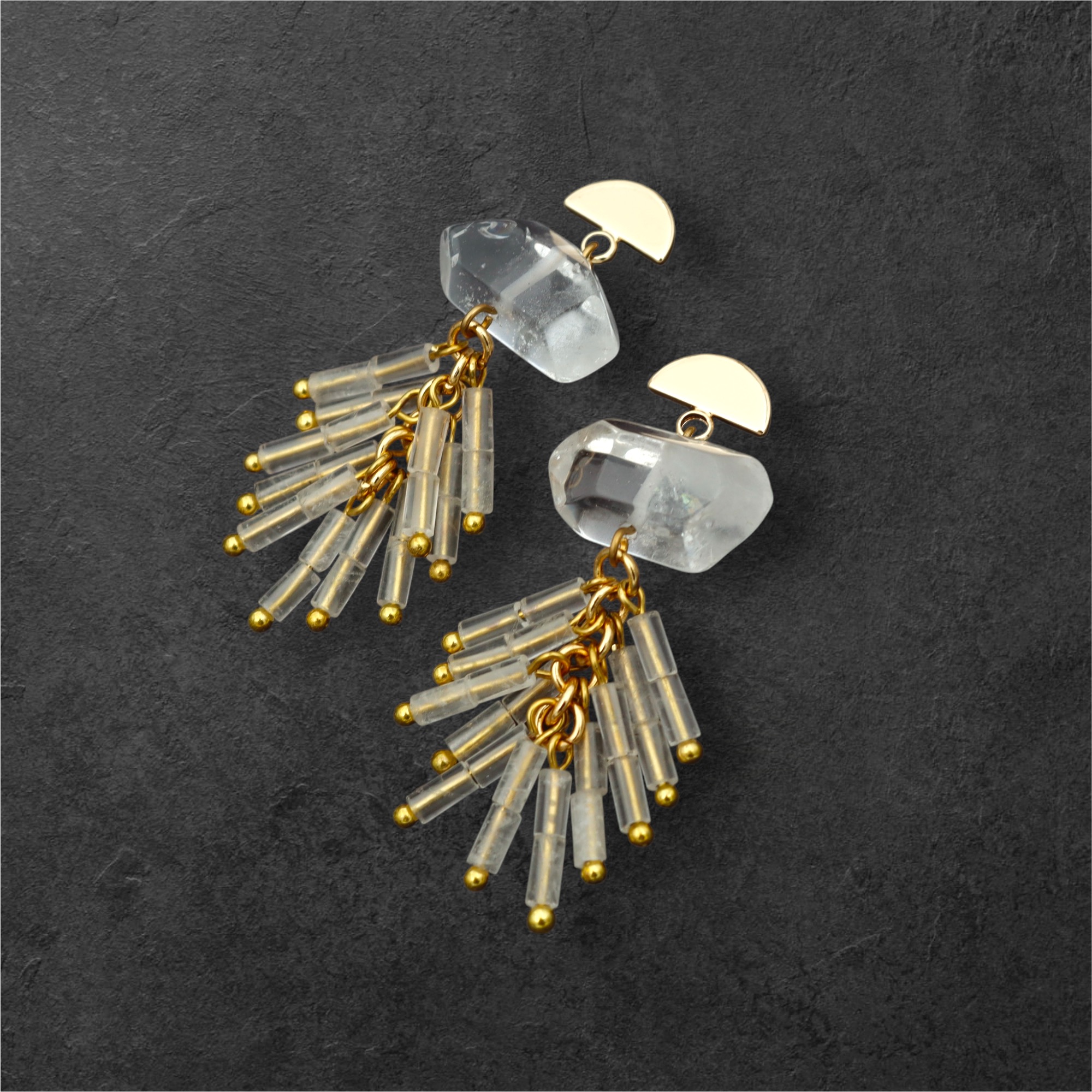 Kõrvarõngad kvartsiga